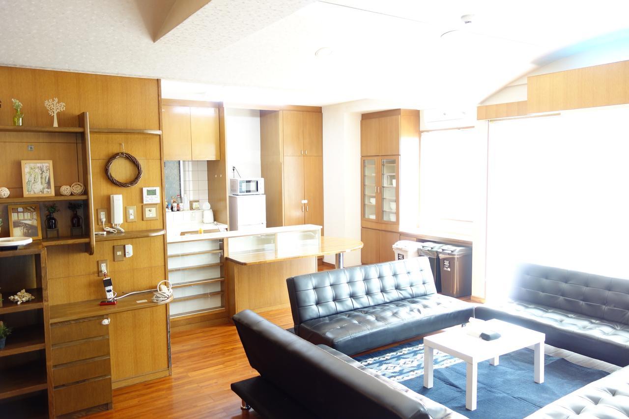 Okinawa Naha Rakuraku House Apartment Exterior photo