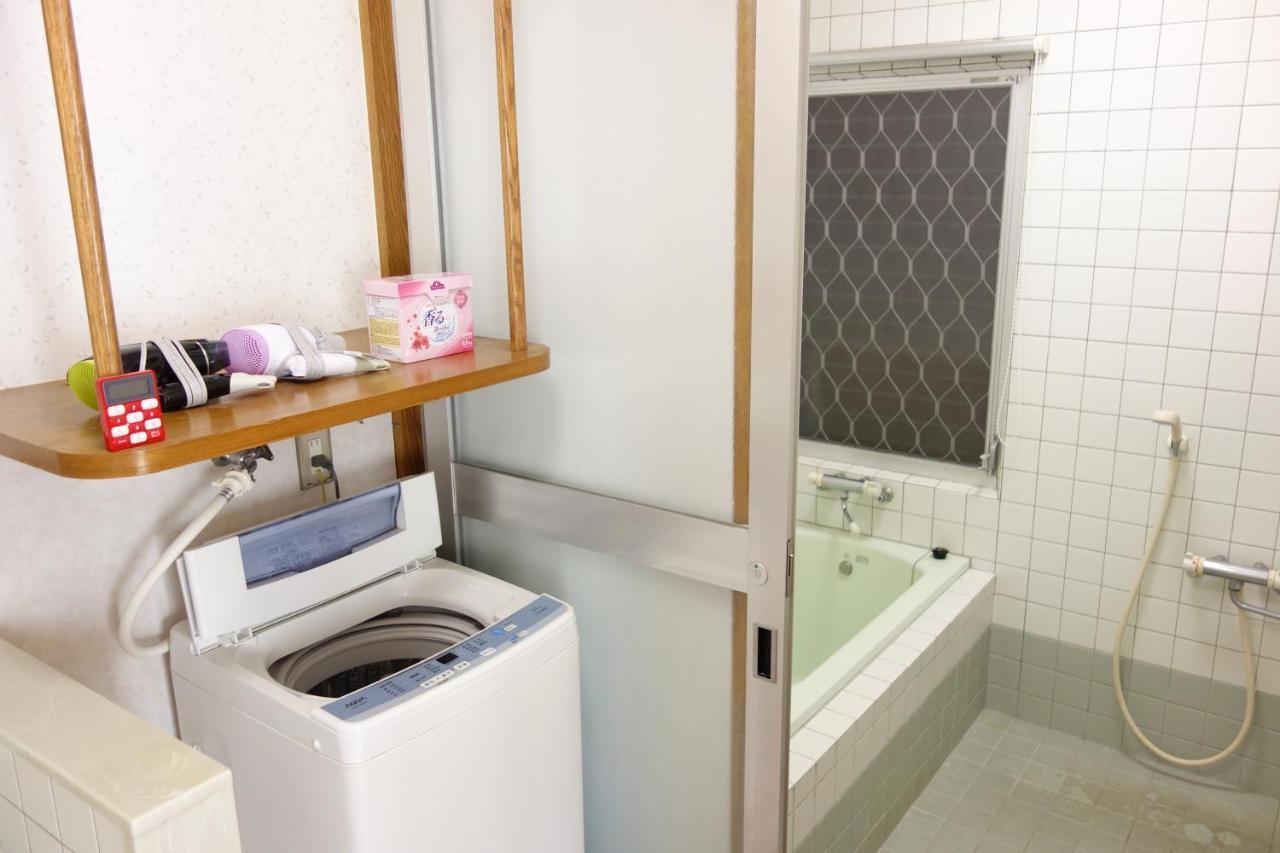 Okinawa Naha Rakuraku House Apartment Exterior photo